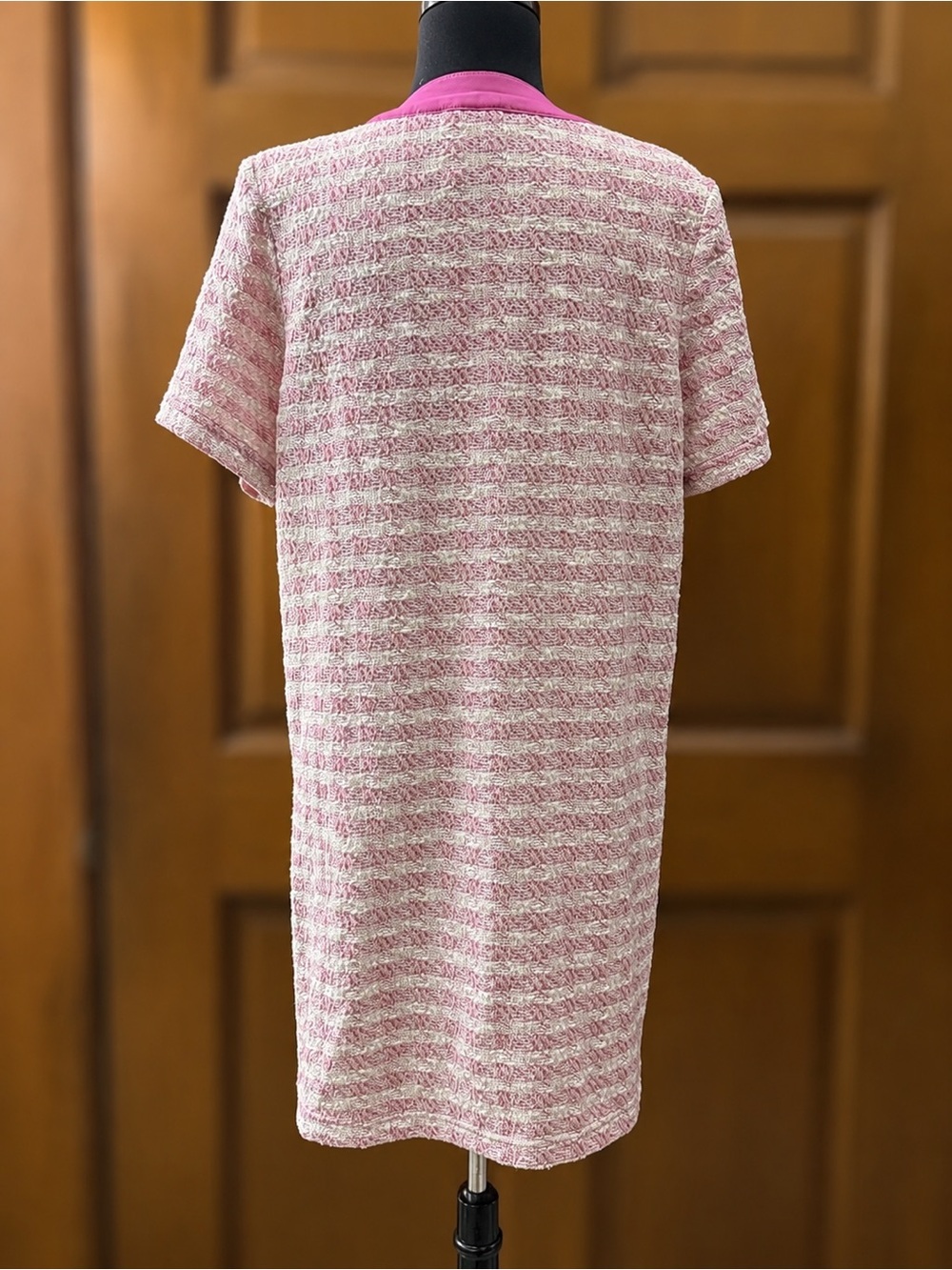 NWT Entro Pink Tweed Bow Mini Dress Gold Anchor Buttons M - Picture 3 of 10